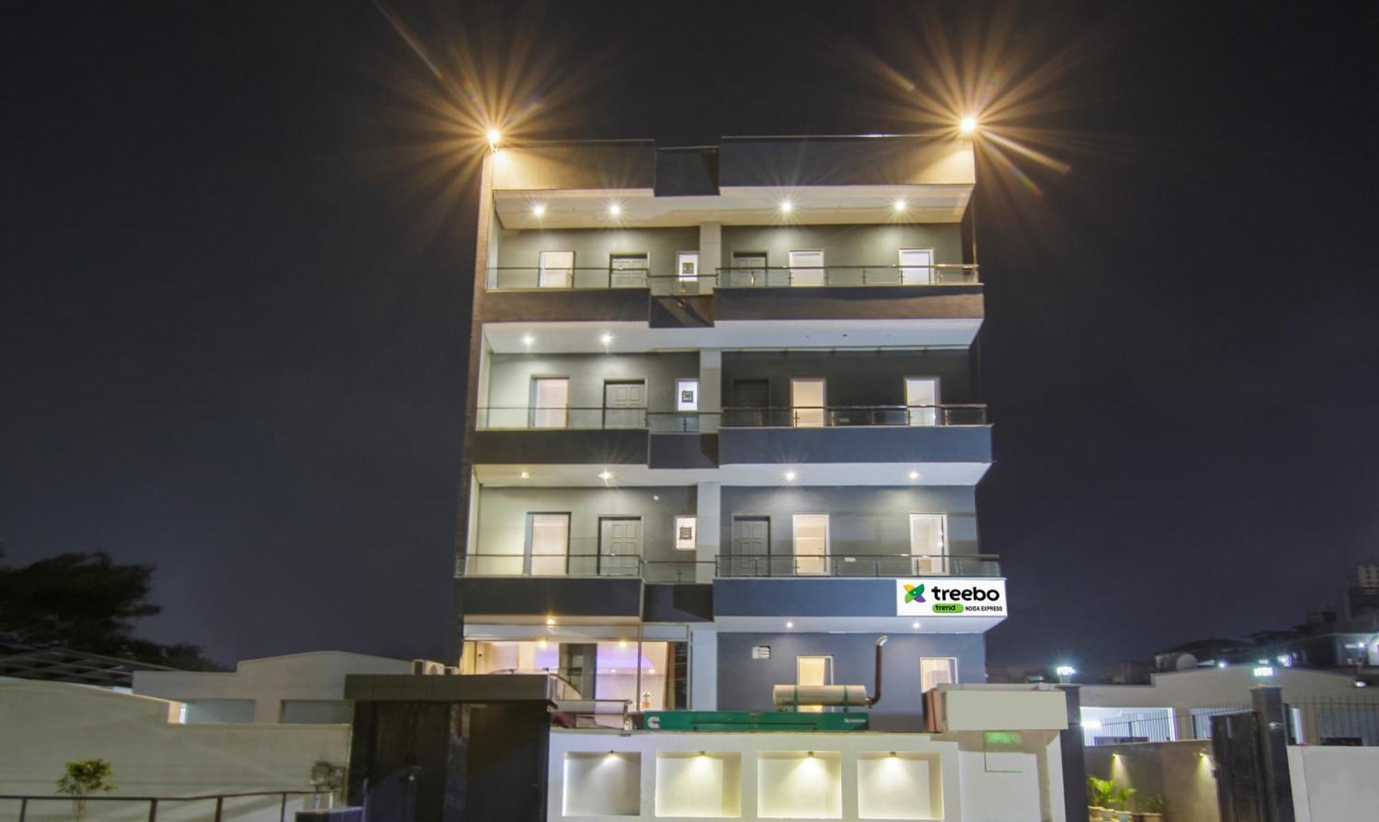 Готель Treebo Noida Express Екстер'єр фото